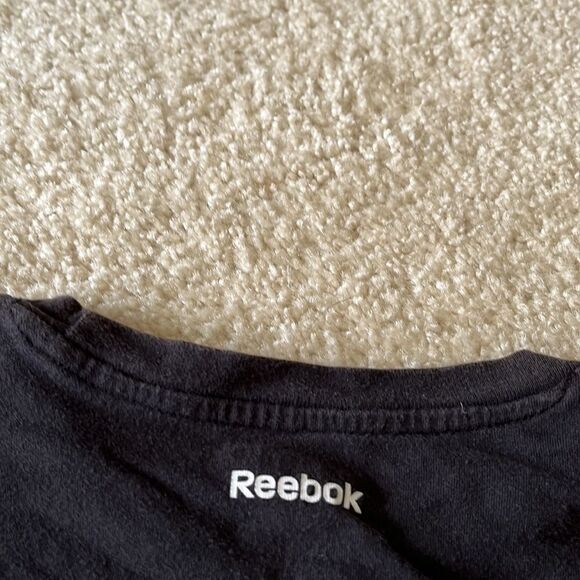 BOYS PITTSBURGH PENGUINS SHIRT - Picture 8 of 8